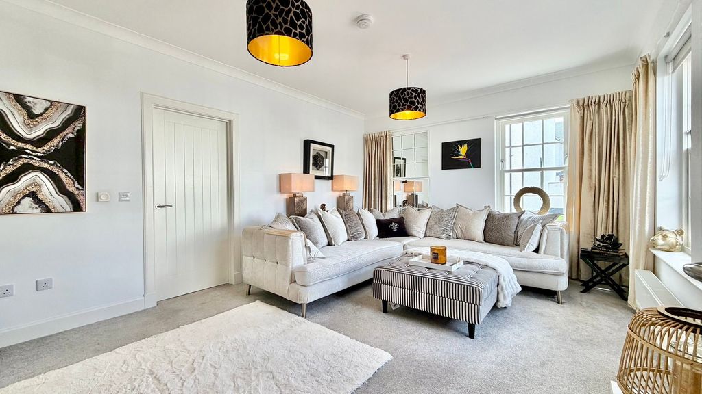 Additional image 4 of 3 bed semi-detached house for sale19 Hillhead Road, Tornagrain, Inverness IV2
