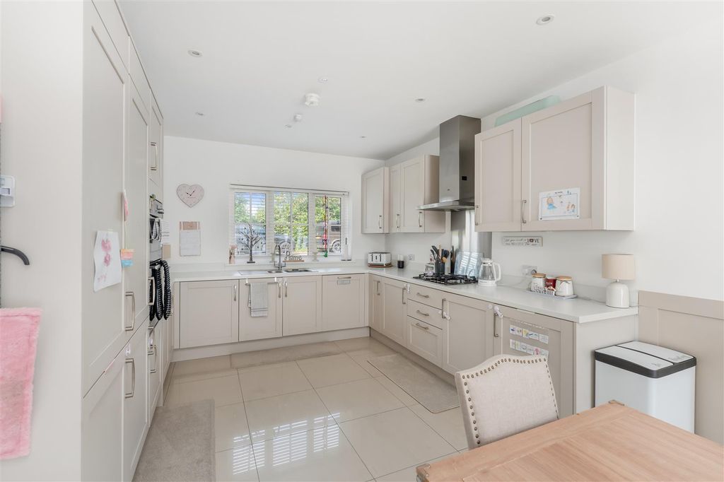 Additional image 2 of 4 bed detached house for saleThenford Way, Banbury OX16