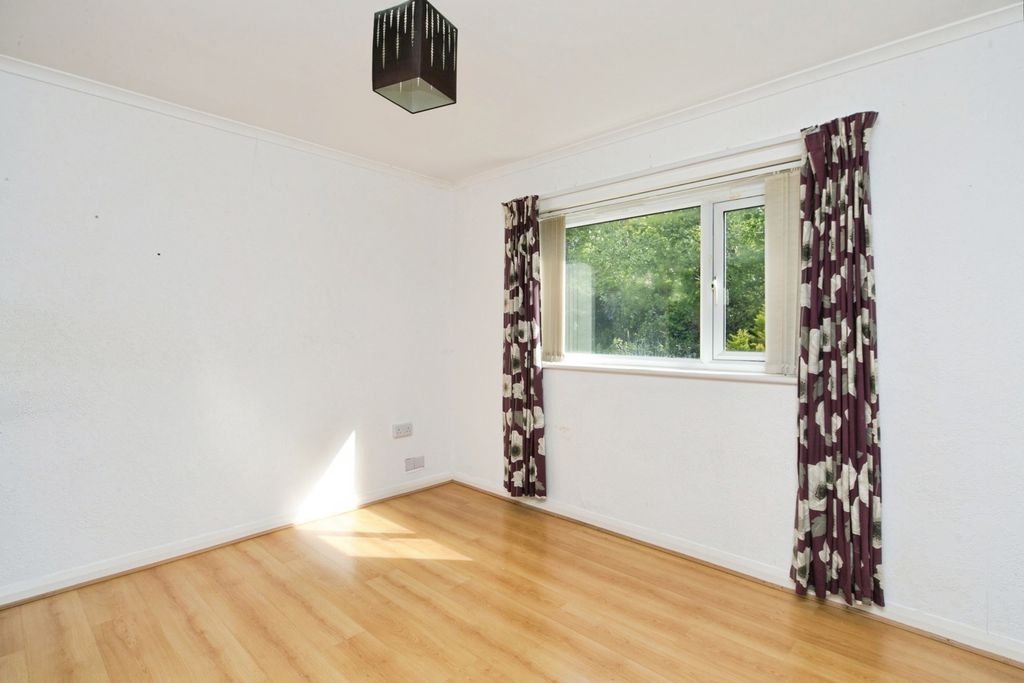 Additional image 8 of 2 bed flat for saleFfordd Bugail, Colwyn Bay, Conwy LL29