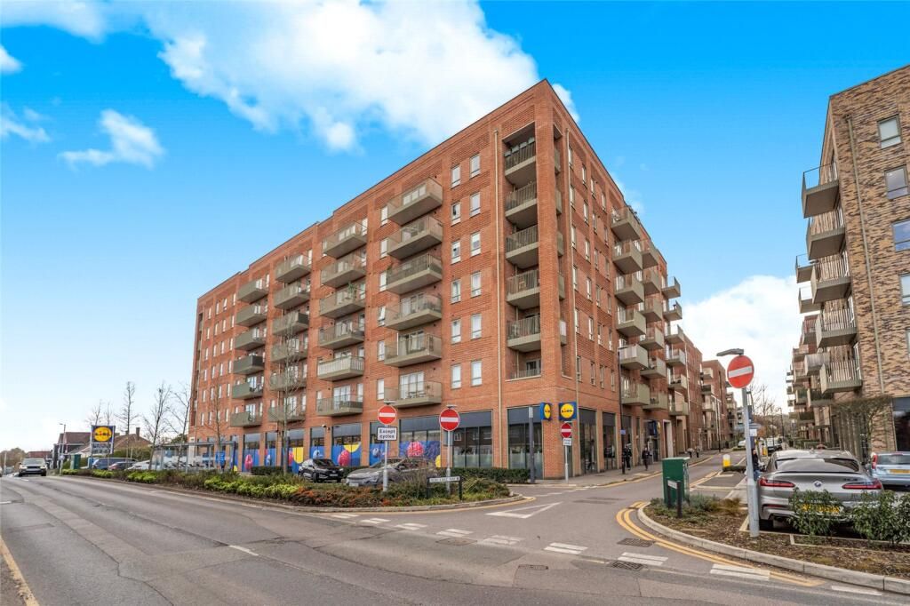2 bed flat for saleWaddington House, Watford WD19
