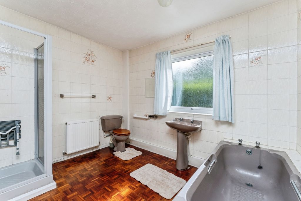 Additional image 12 of 4 bed detached house for salePen-Y-Maes Road, Holywell, Flintshire CH8