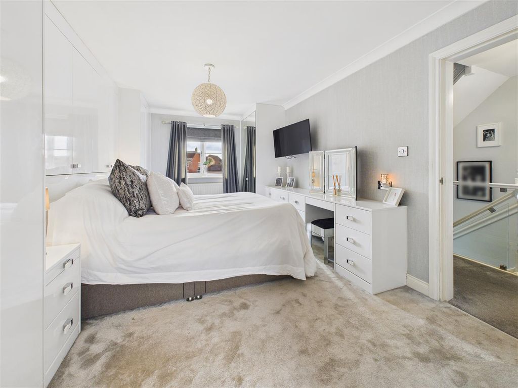 Additional image 12 of 5 bed detached house for saleAlder Close, Brough HU15