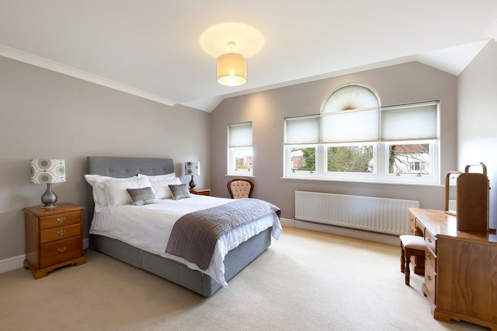 Additional image 15 of 5 bed detached house for saleBurkes Road, Beaconsfield, Buckinghamshire HP9