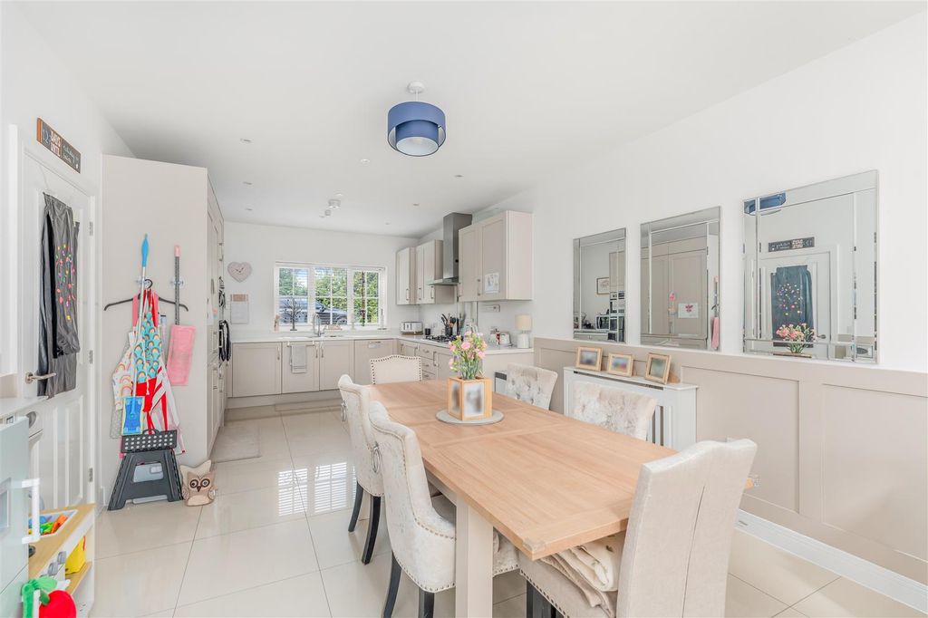 Additional image 8 of 4 bed detached house for saleThenford Way, Banbury OX16