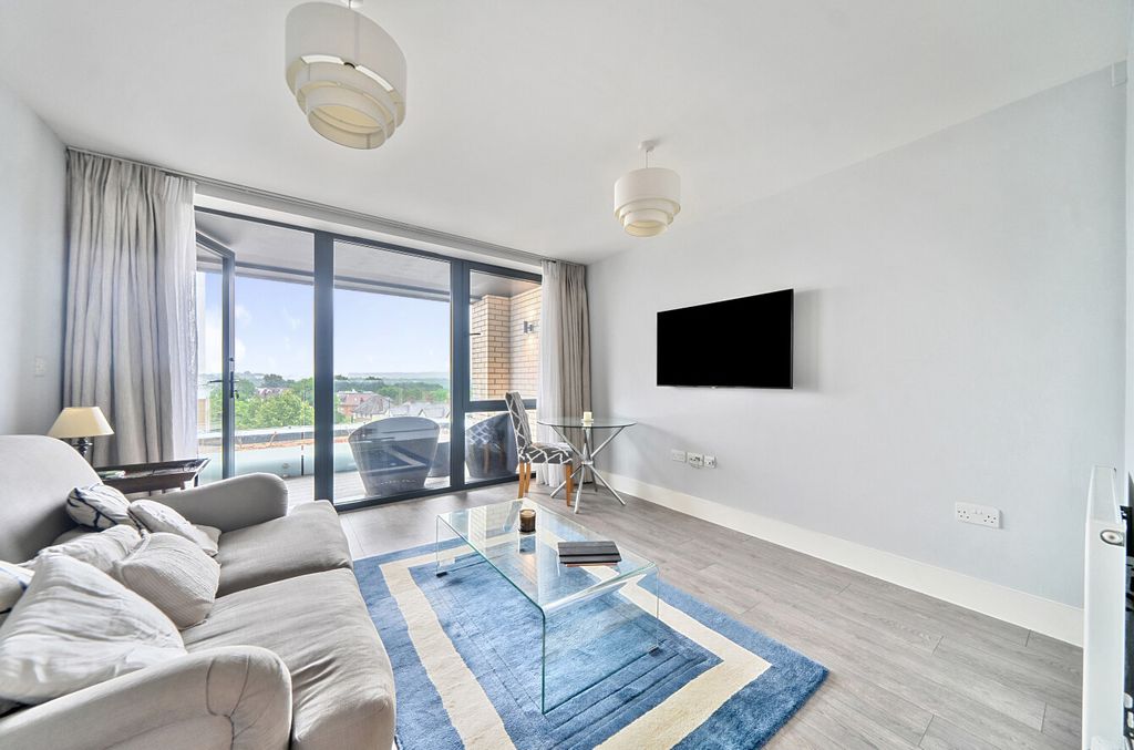 Additional image 11 of 1 bed flat for saleMasons Hill, Bromley, Kent BR2