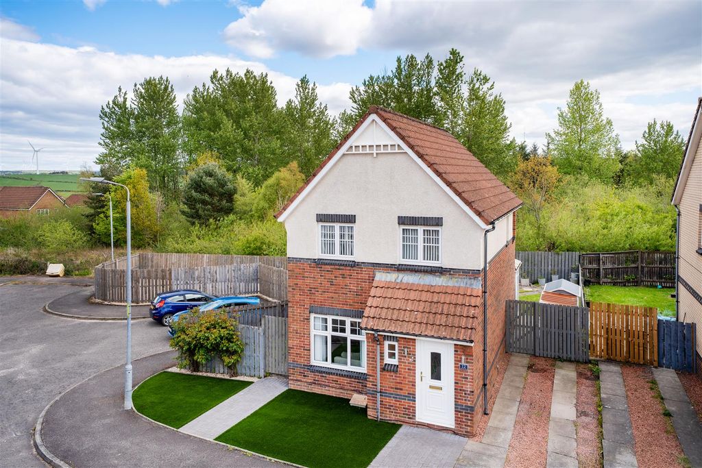 3 bed detached house for saleSidlaw Way, Chapelhall, Airdrie ML6 photo 2