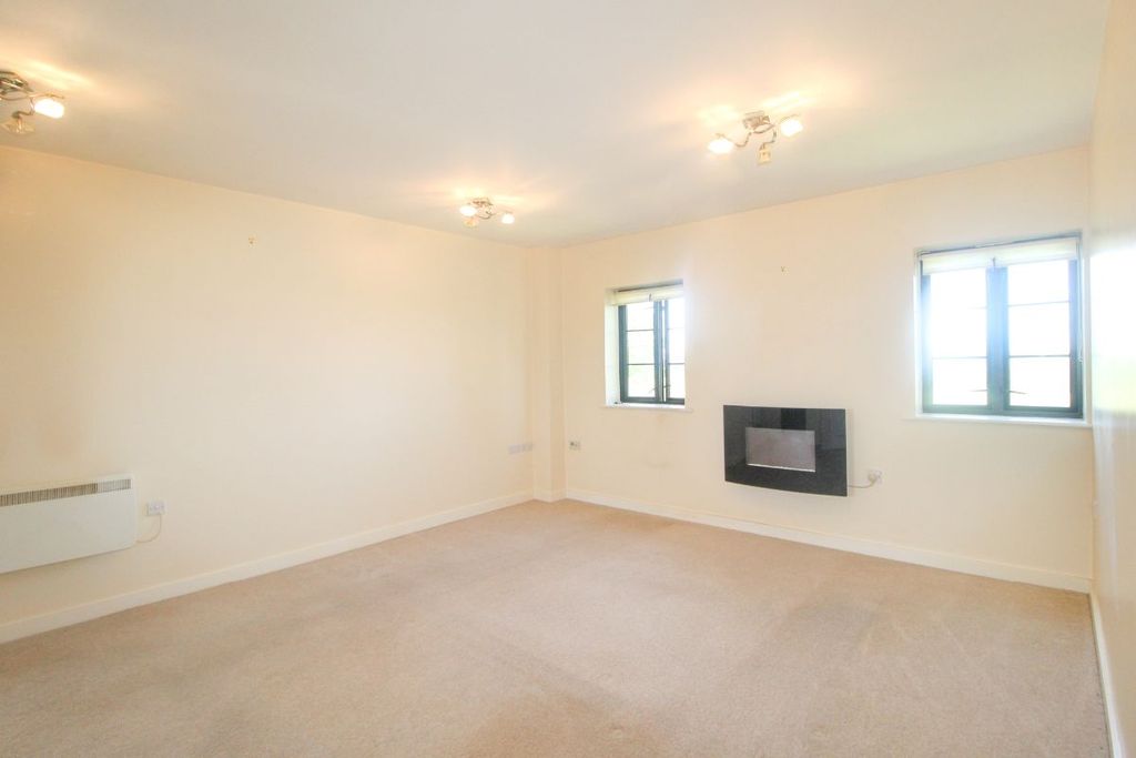 Additional image 7 of 2 bed flat for saleThe Mill, Kempston, Bedford MK42