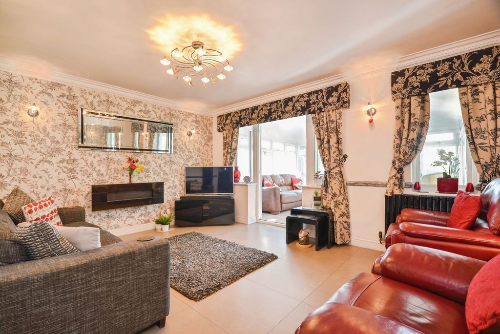 Additional image 8 of 4 bed detached house for salePeirse Close, Bedale DL8