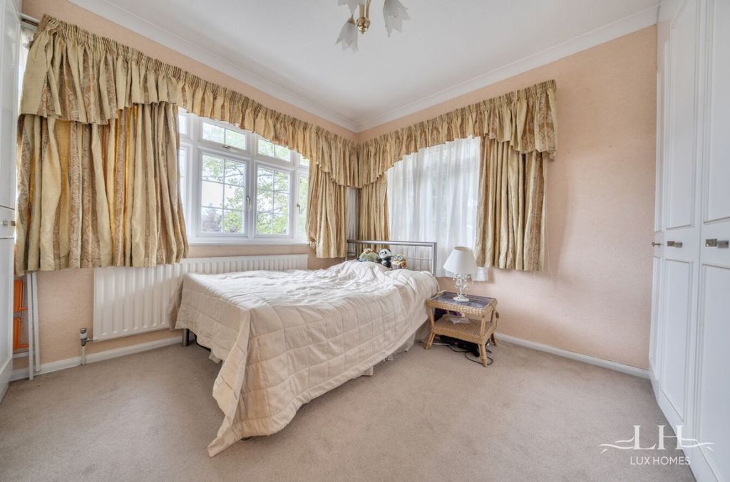 Additional image 19 of 4 bed detached house for saleNelmes Road, Emerson Park RM11