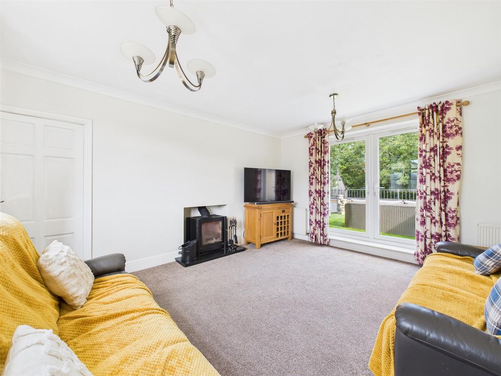 Additional image 7 of 4 bed detached house for salePlantation Road, Chippenham SN14