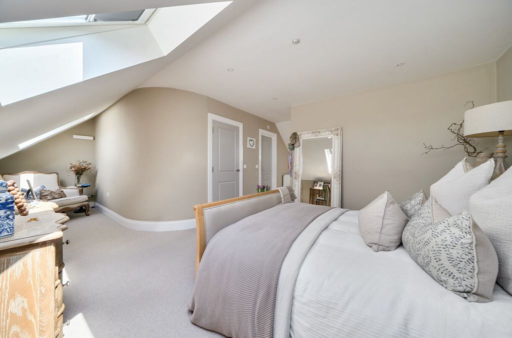 Additional image 31 of 4 bed detached house for saleLyndhurst Place, Chichester PO19