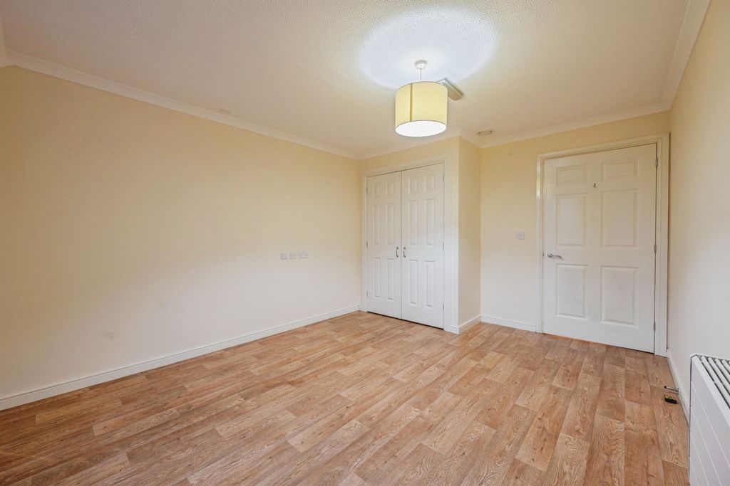 Additional image 10 of 1 bed flat for saleLower Sandford Street, Lichfield WS13