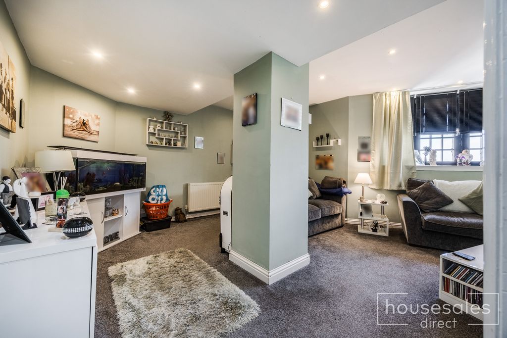 Additional image 6 of 2 bed flat for sale9B Marine Parade Kirn, Dunoon PA23
