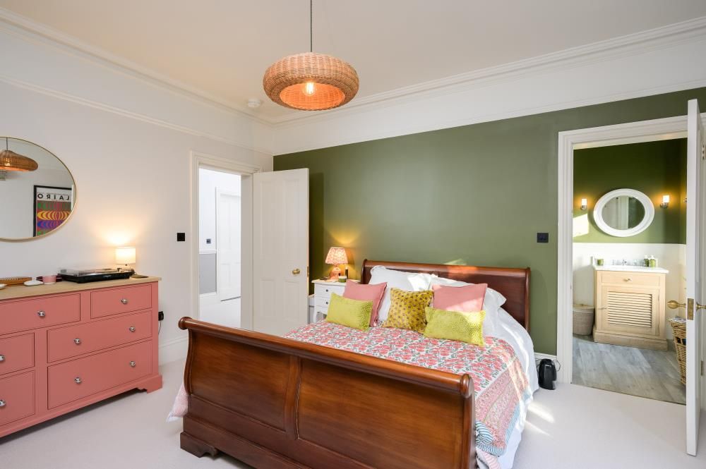 Additional image 24 of 6 bed semi-detached house for saleThe Avenue, Cirencester, Gloucestershire GL7