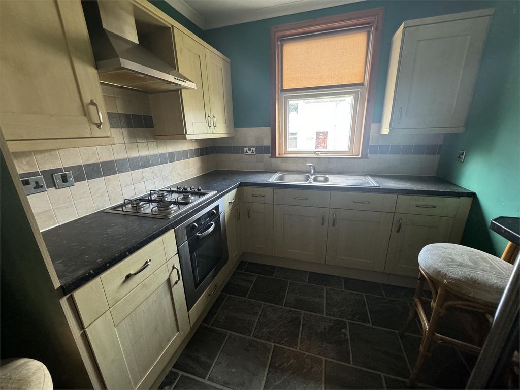 Additional image 4 of 2 bed flat for sale131 High Street, Dalbeattie DG5