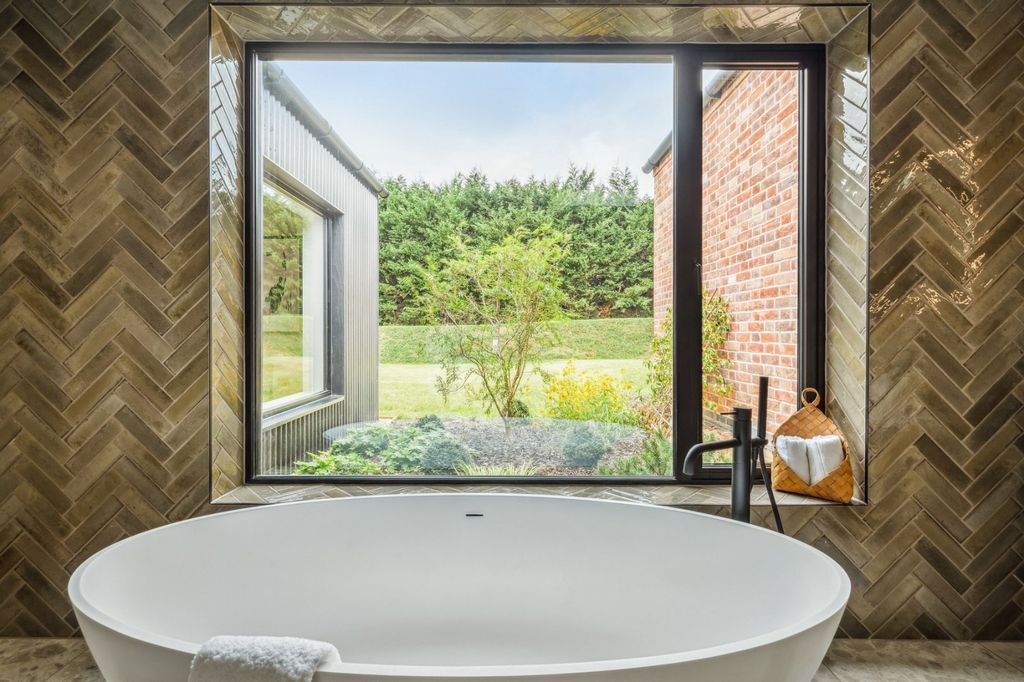 Additional image 14 of 5 bed detached house for saleGorelands Lane, Chalfont St. Giles, Buckinghamshire HP8