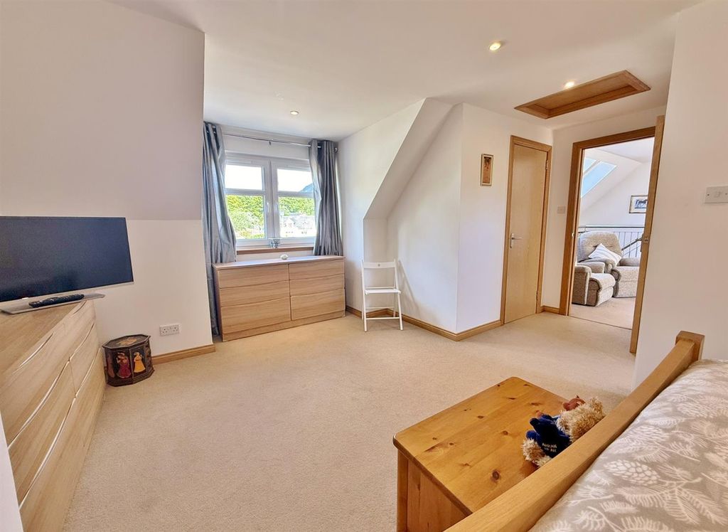 Additional image 38 of 4 bed villa for sale6 The Paddock, Brodick, Isle Of Arran KA27