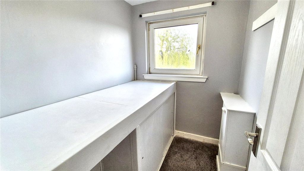 Additional image 7 of 2 bed flat for saleMill Road, Dumfries, Dumfries And Galloway DG2