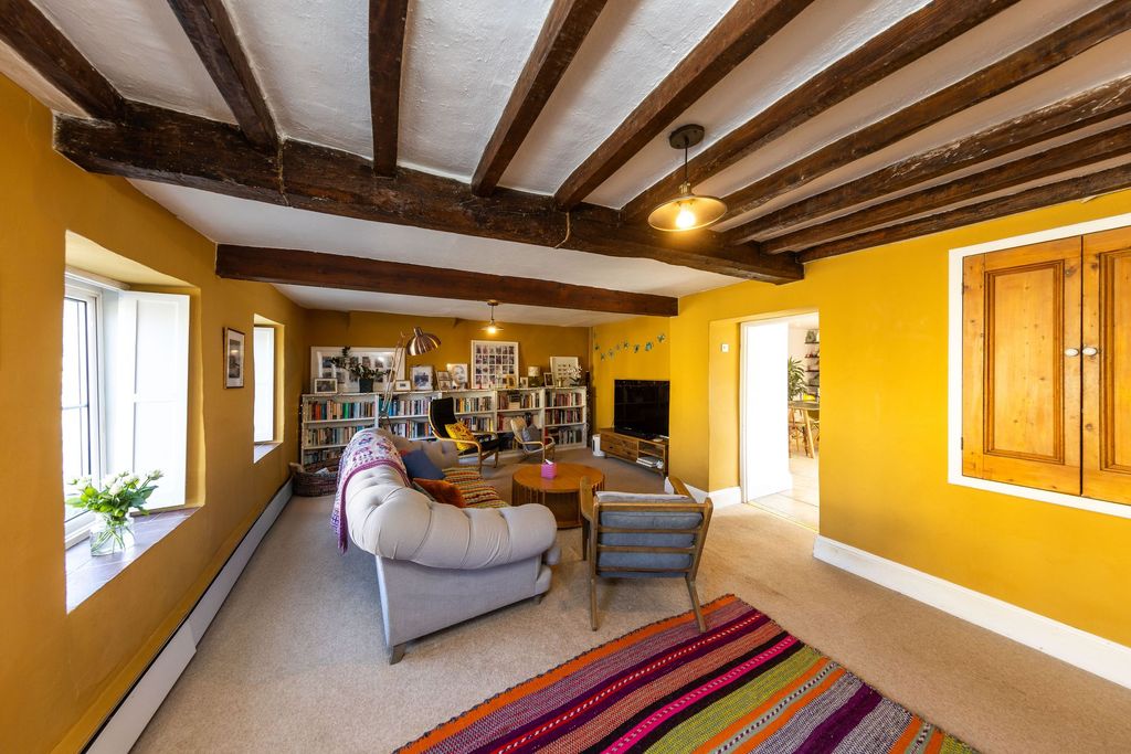 Additional image 12 of 6 bed detached house for saleAlbion Street, Chipping Norton OX7