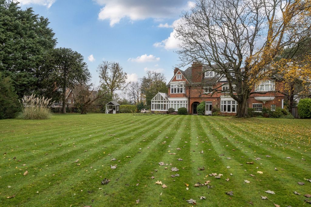 Additional image 11 of 2 bed flat for saleCamden Park Road, Chislehurst BR7