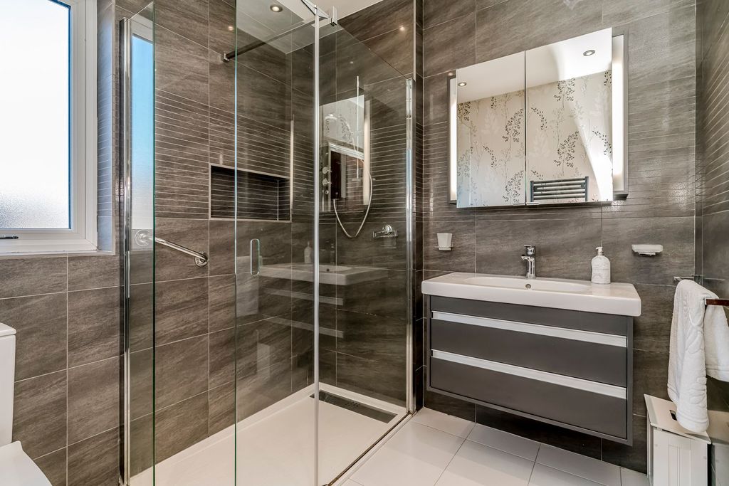 Additional image 20 of 4 bed detached house for salePark Road, Chorley PR7