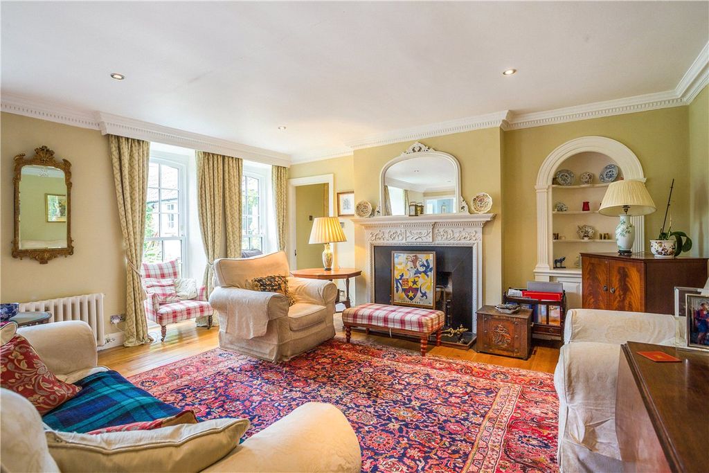 Additional image 2 of 4 bed semi-detached house for saleCastle Street, Calne, Wiltshire SN11