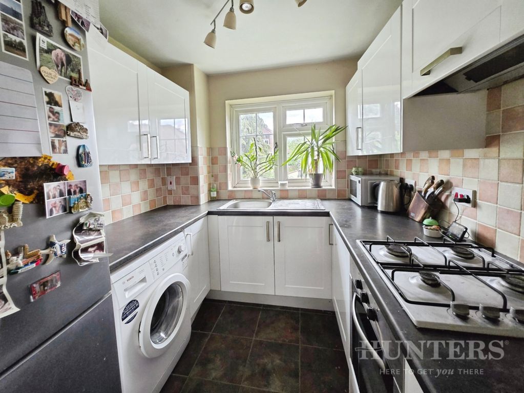 Additional image 7 of 2 bed flat for saleSycamore Close, Carshalton SM5
