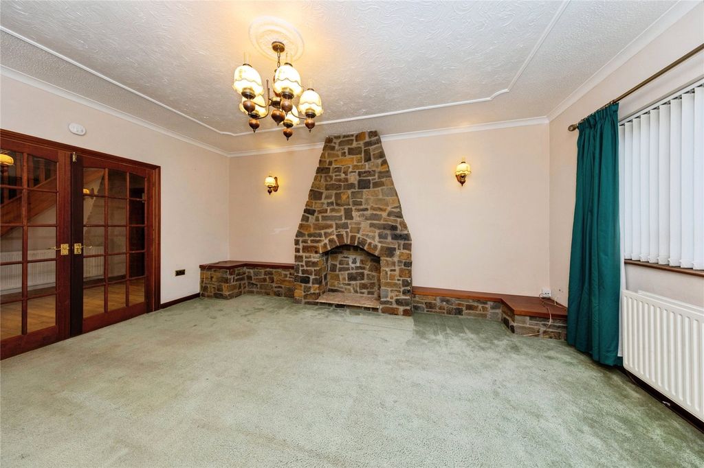 Additional image 2 of 5 bed detached house for saleMaenor Helyg, Pembrey, Burry Port, Carmarthenshire SA16