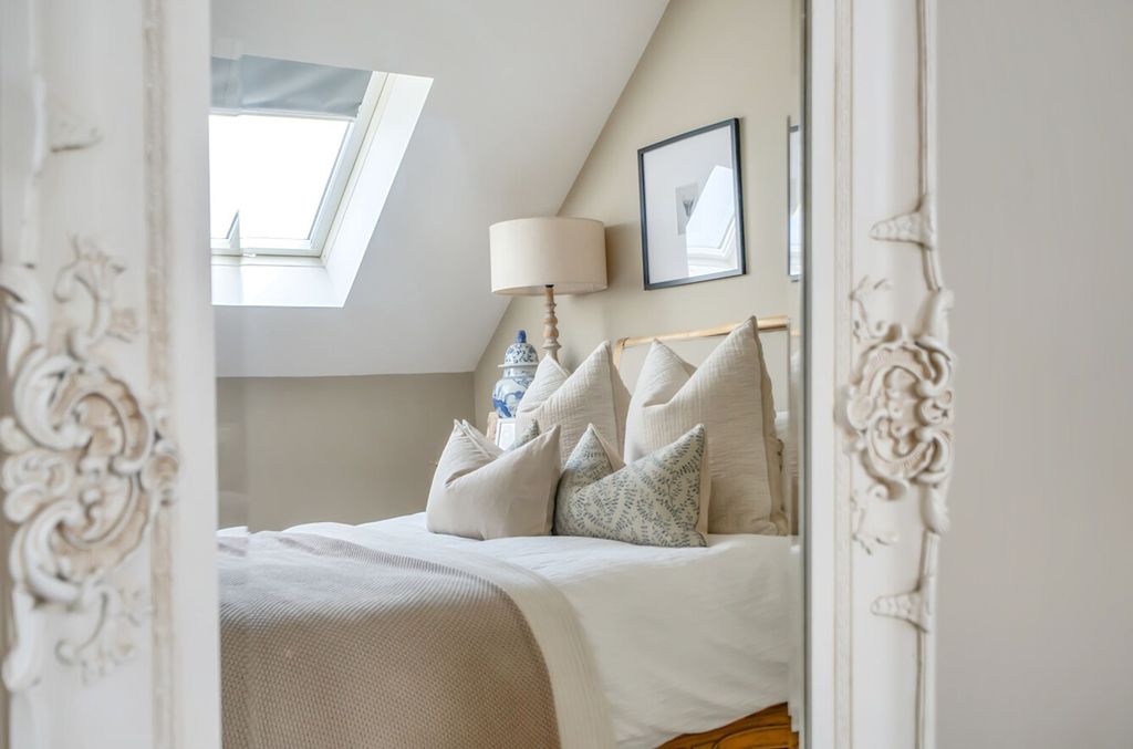 Additional image 30 of 4 bed detached house for saleLyndhurst Place, Chichester PO19