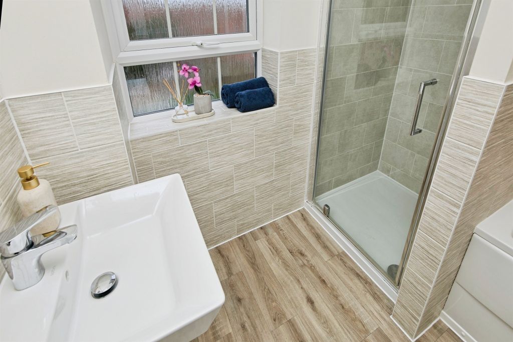 Additional image 32 of 4 bed detached house for saleRook Drive, Burton-On-Trent DE13