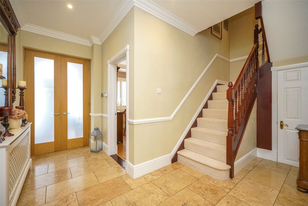 Additional image 19 of 5 bed detached house for saleChiltern Close, Bushey, Hertfordshire WD23