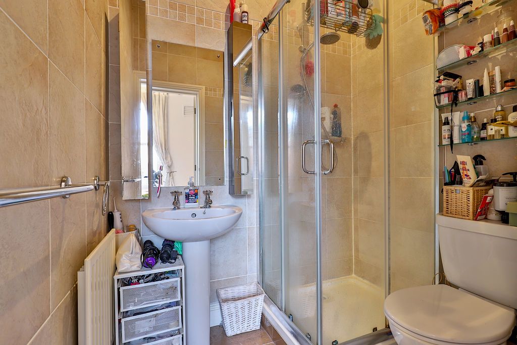 Additional image 16 of 3 bed flat for saleDragoon Way, Christchurch BH23