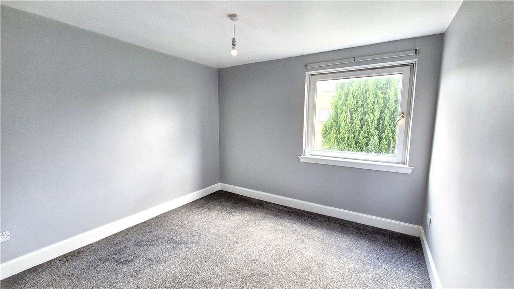 Additional image 19 of 2 bed flat for saleMill Road, Dumfries, Dumfries And Galloway DG2