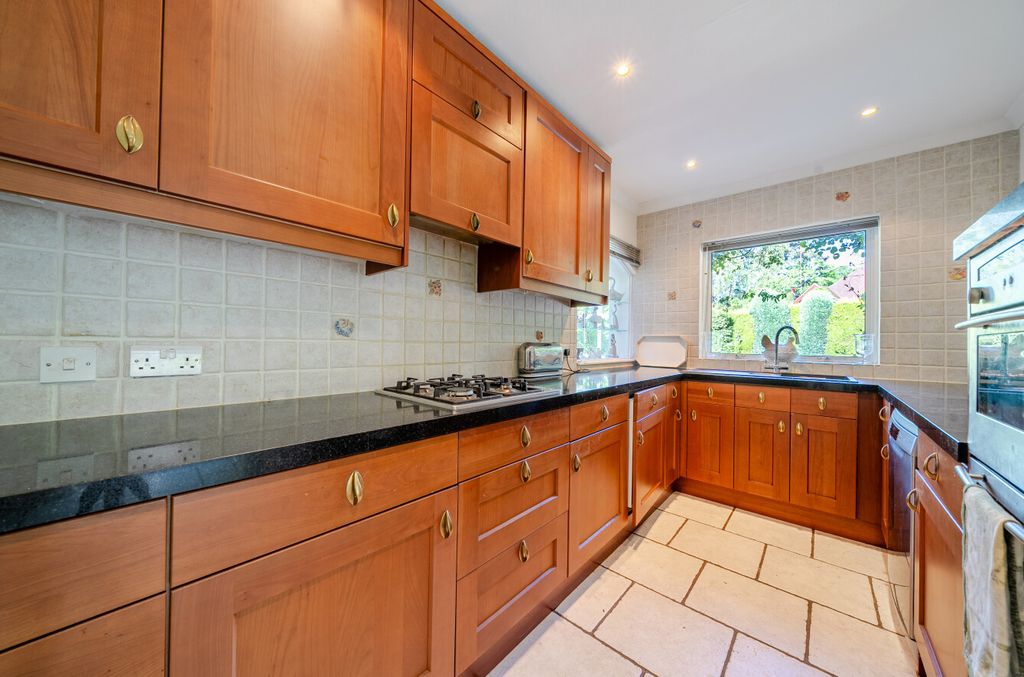 Additional image 5 of 4 bed detached house for saleCamden Park Road, Chislehurst, Kent BR7