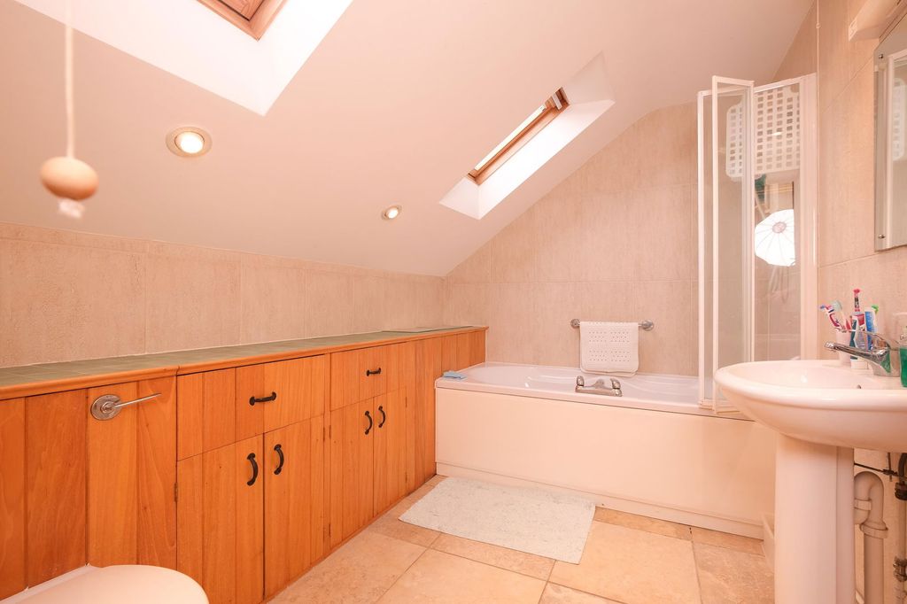 Additional image 8 of 3 bed flat for saleThe Buttery, Merrivale Lane, Ross-On-Wye, Herefordshire HR9