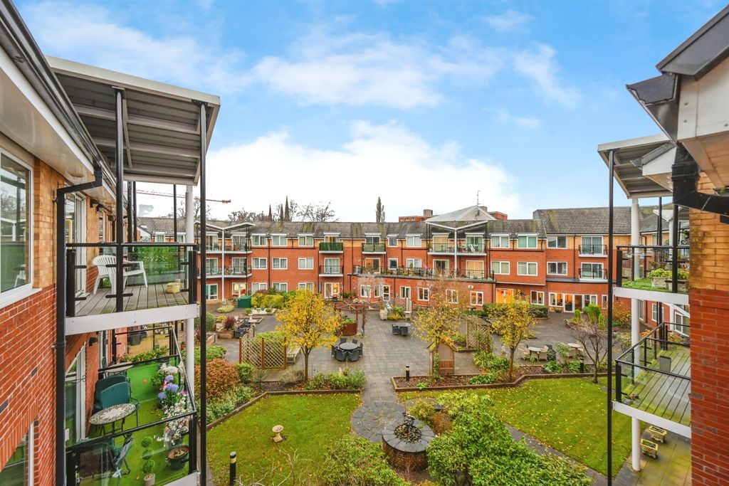 Additional image 16 of 1 bed flat for saleLower Sandford Street, Lichfield WS13