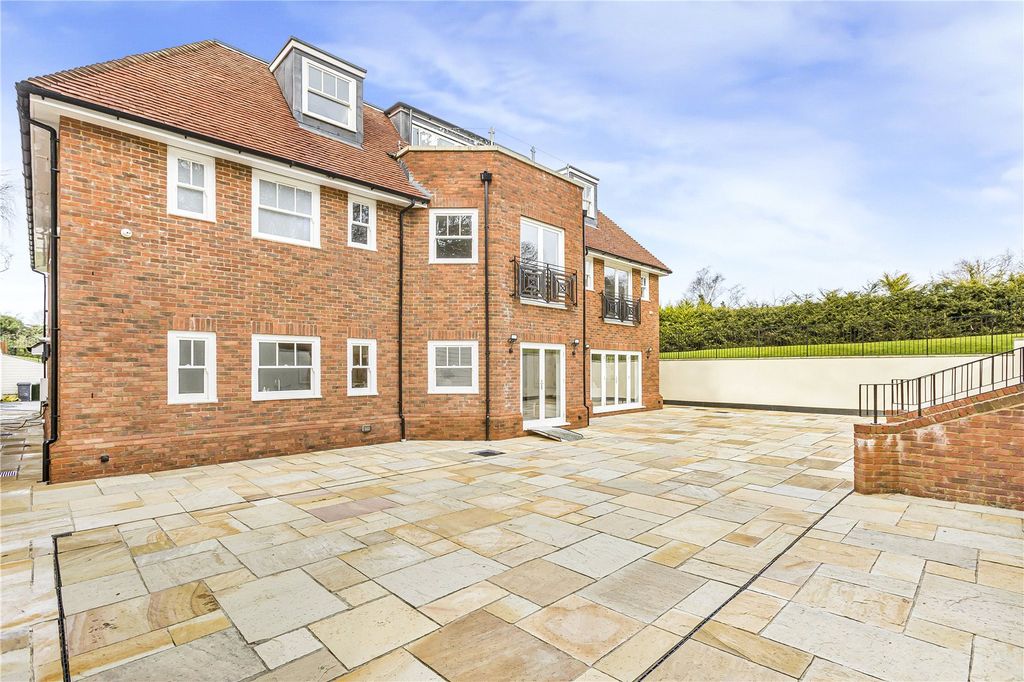 Additional image 30 of 8 bed detached house for saleHeathbourne Road, Bushey Heath, Hertfordshire WD23
