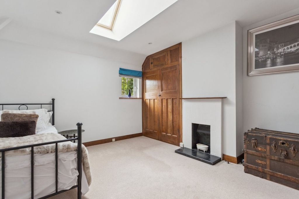 Additional image 20 of 4 bed detached house for saleLowndes Avenue, Chesham, Buckinghamshire HP5