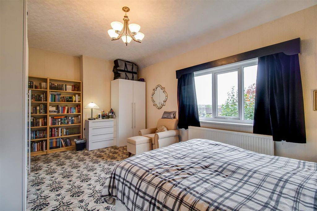 Additional image 13 of 5 bed detached house for saleFerrybridge Road, Castleford WF10