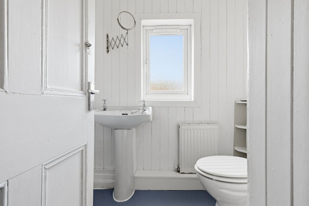 Additional image 9 of 3 bed flat for saleSomerville Street, Burntisland KY3