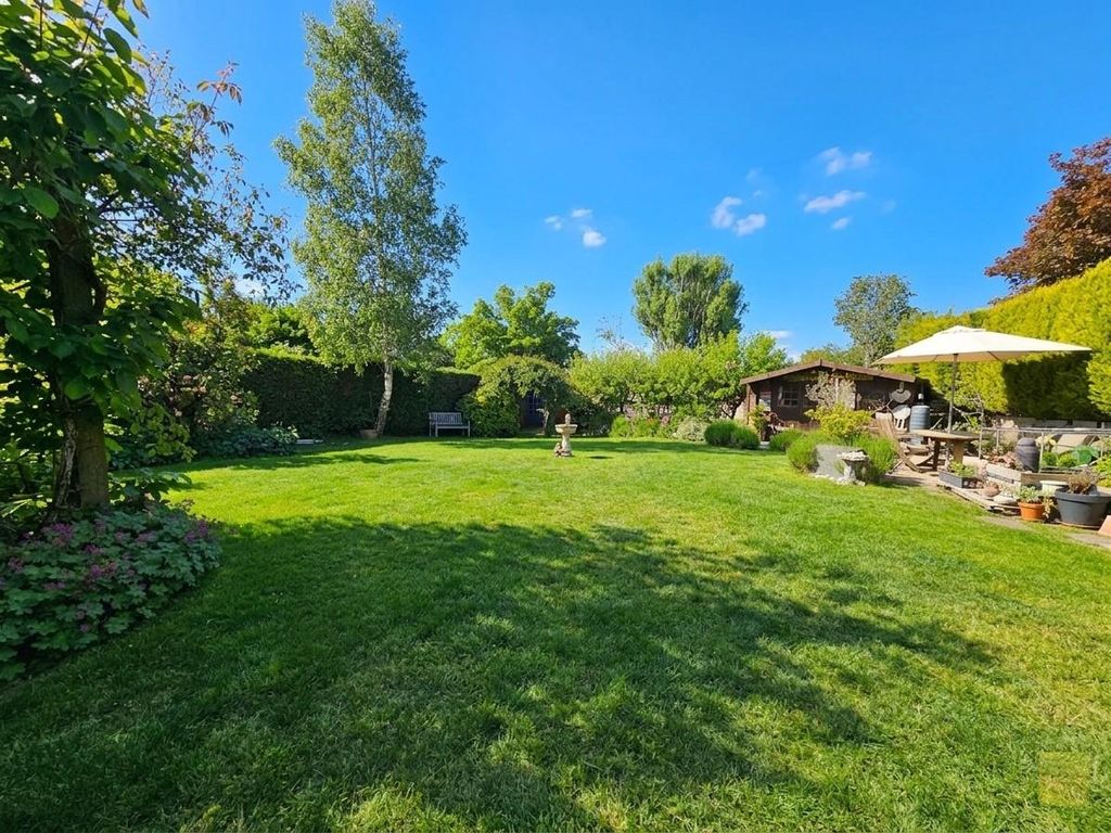 Additional image 3 of 5 bed detached house for saleHardenhuish Lane, Chippenham SN14