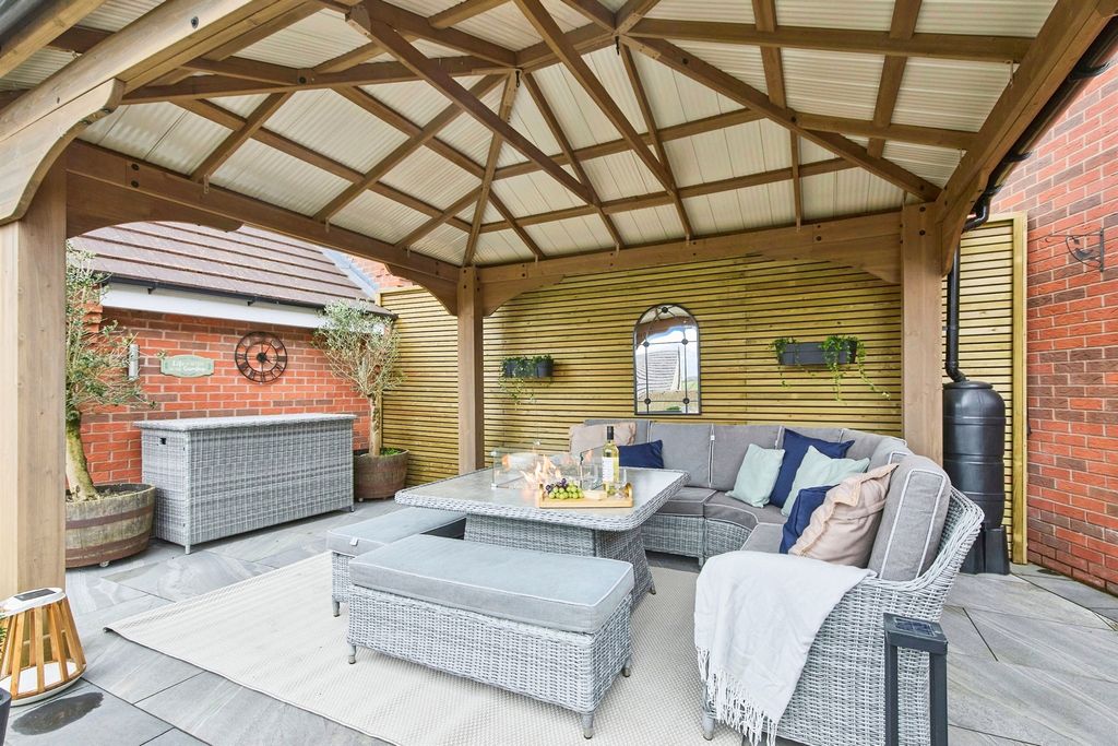 Additional image 22 of 4 bed detached house for saleRook Drive, Burton-On-Trent DE13