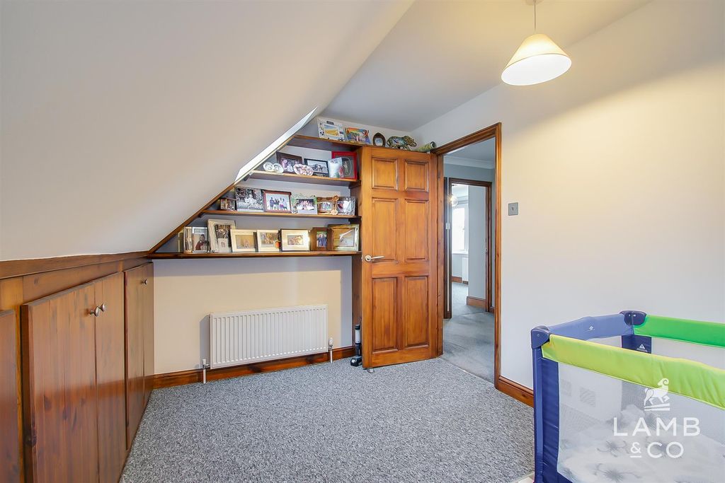 Additional image 11 of 5 bed detached house for saleLondon Road, Little Clacton CO16