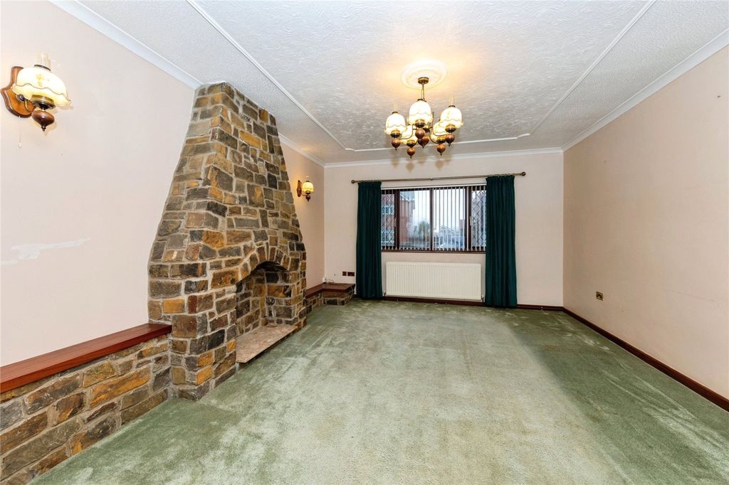 Additional image 7 of 5 bed detached house for saleMaenor Helyg, Pembrey, Burry Port, Carmarthenshire SA16