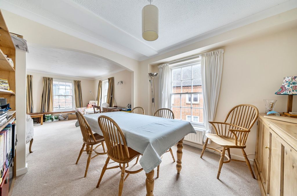 Additional image 3 of 3 bed flat for saleChapel Street, Chichester PO19