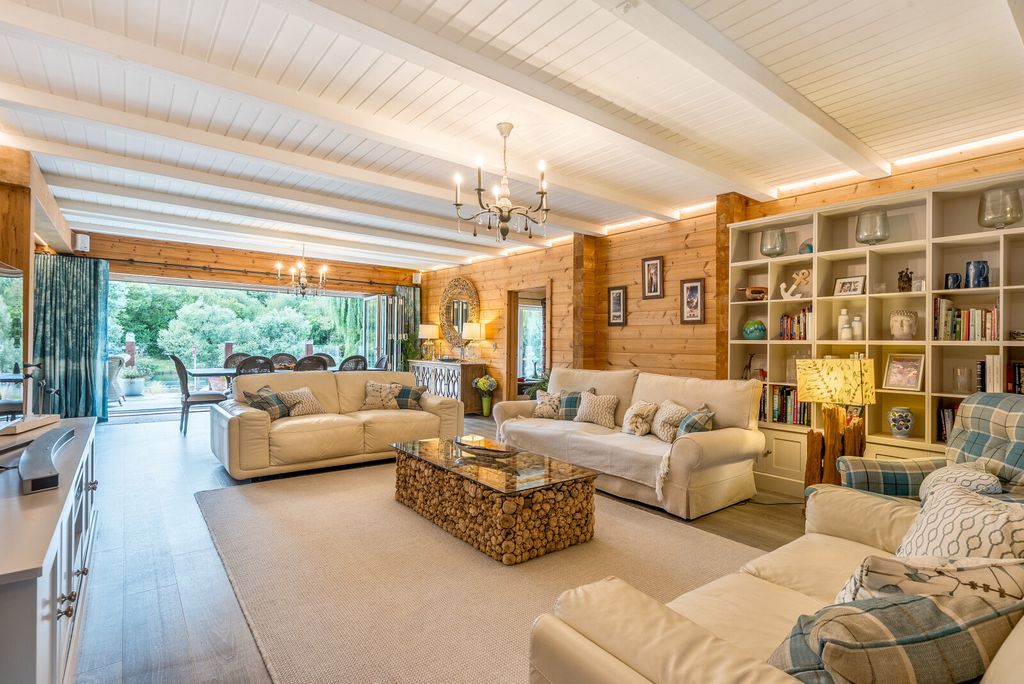 Additional image 3 of 4 bed detached house for saleLaleham Reach, Chertsey KT16