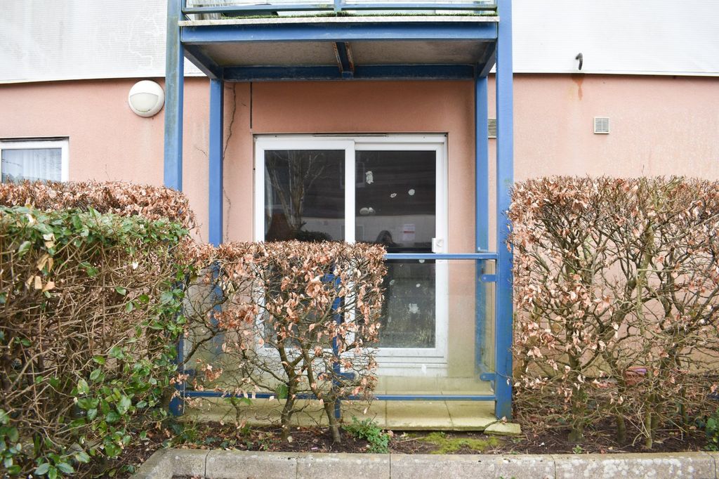 Additional image 10 of 1 bed flat for saleVyvyans Court, Tuckingmill, Camborne, Cornwall TR14
