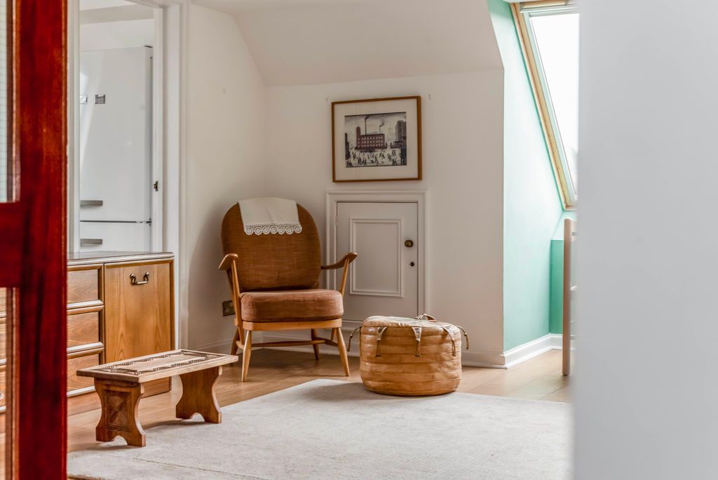 Additional image 10 of 2 bed flat for saleHenty Gardens, Chichester PO19