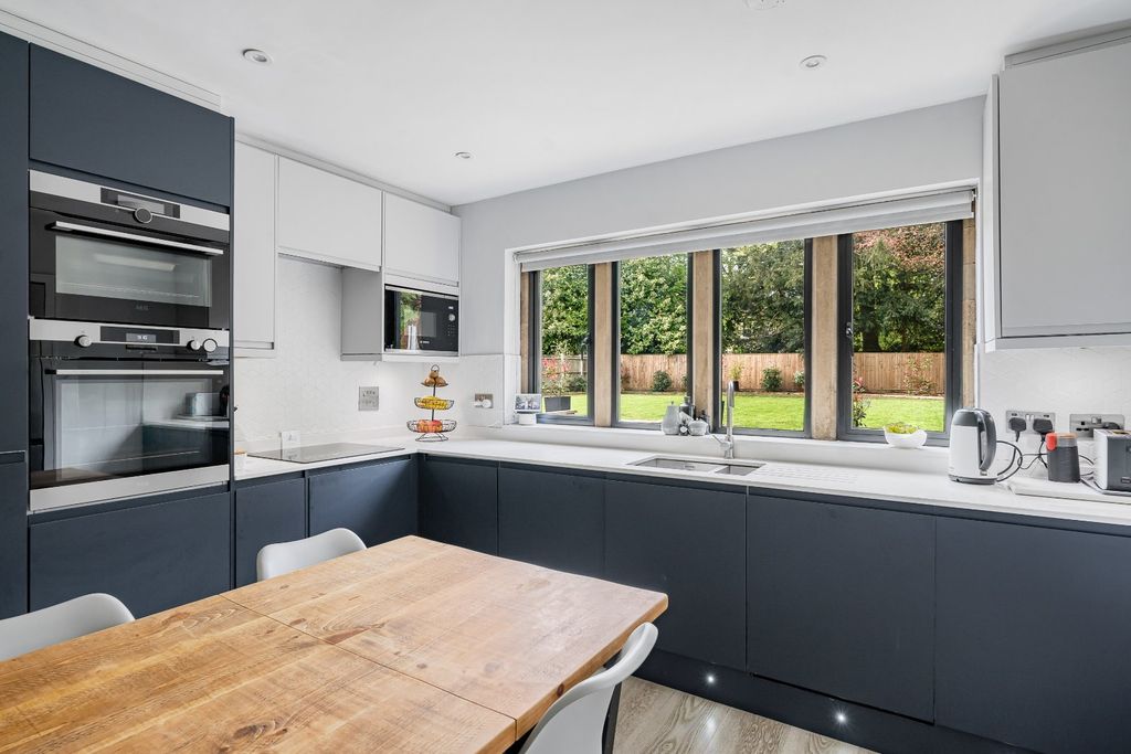 Additional image 4 of 4 bed detached house for saleSomerford Road, Cirencester, Gloucestershire GL7