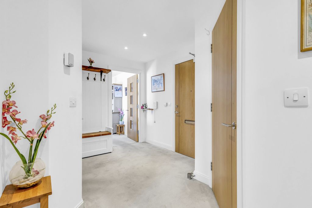 Additional image 3 of 2 bed flat for saleKeepers Close, Canterbury CT1